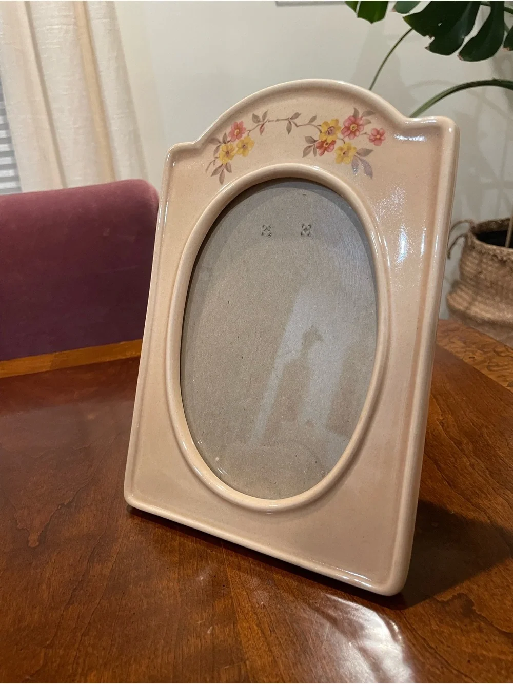 Vintage Floral Ceramic Photo Frame in Soft Peach - Cottagecore